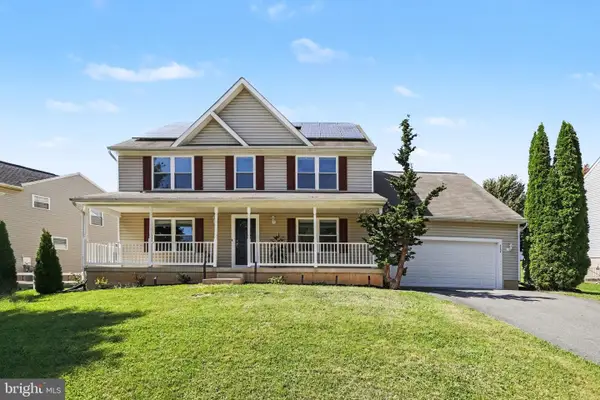 322 Majestic Cir, DALLASTOWN, PA 17313