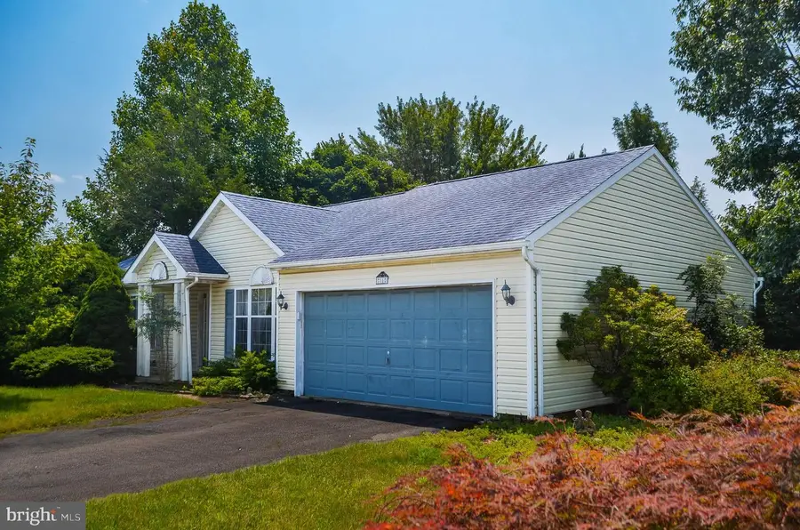 16 Hoffheins Dr, New Freedom, PA 17349 - #2