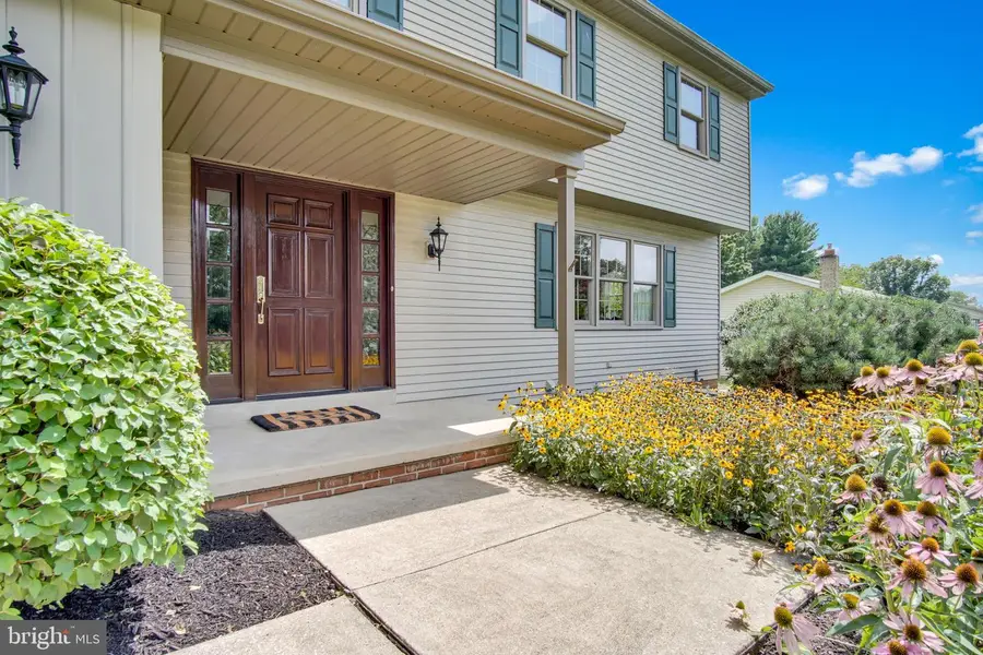 761 Ridgelyn Dr, Dallastown, PA 17313 - #2