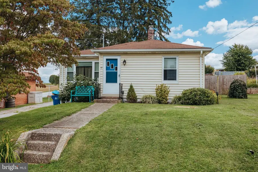 57 2nd St, Windsor, PA 17366 - #2