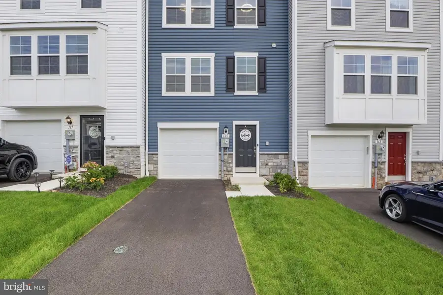 165 Homestead Dr, Hanover, PA 17331 - #3