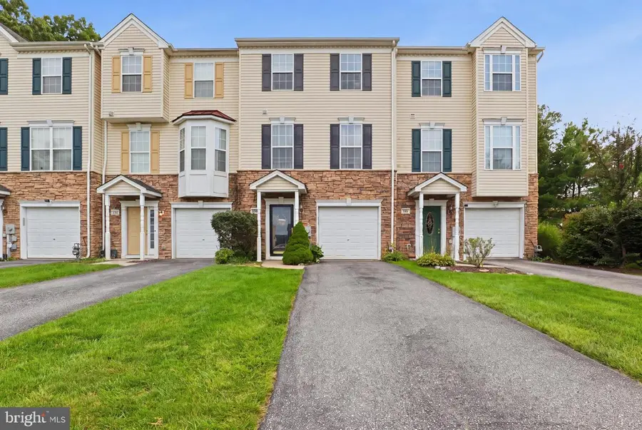 394 Bruaw Dr, York, PA 17406 - #2