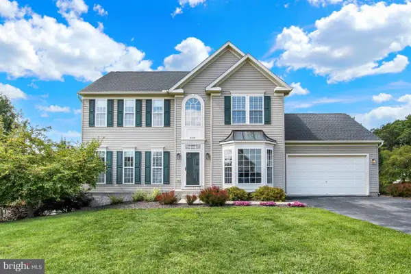 6310 Lauren Ln, SPRING GROVE, PA 17362