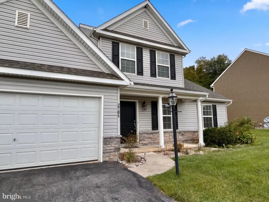 2705 Friends Cir, York, PA 17408 - #3
