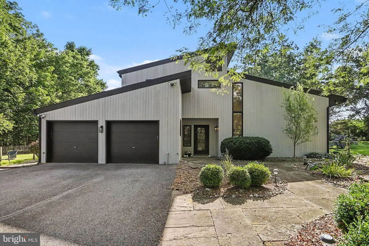 524 Saw Mill Rd, Mechanicsburg, PA 17055 - #1