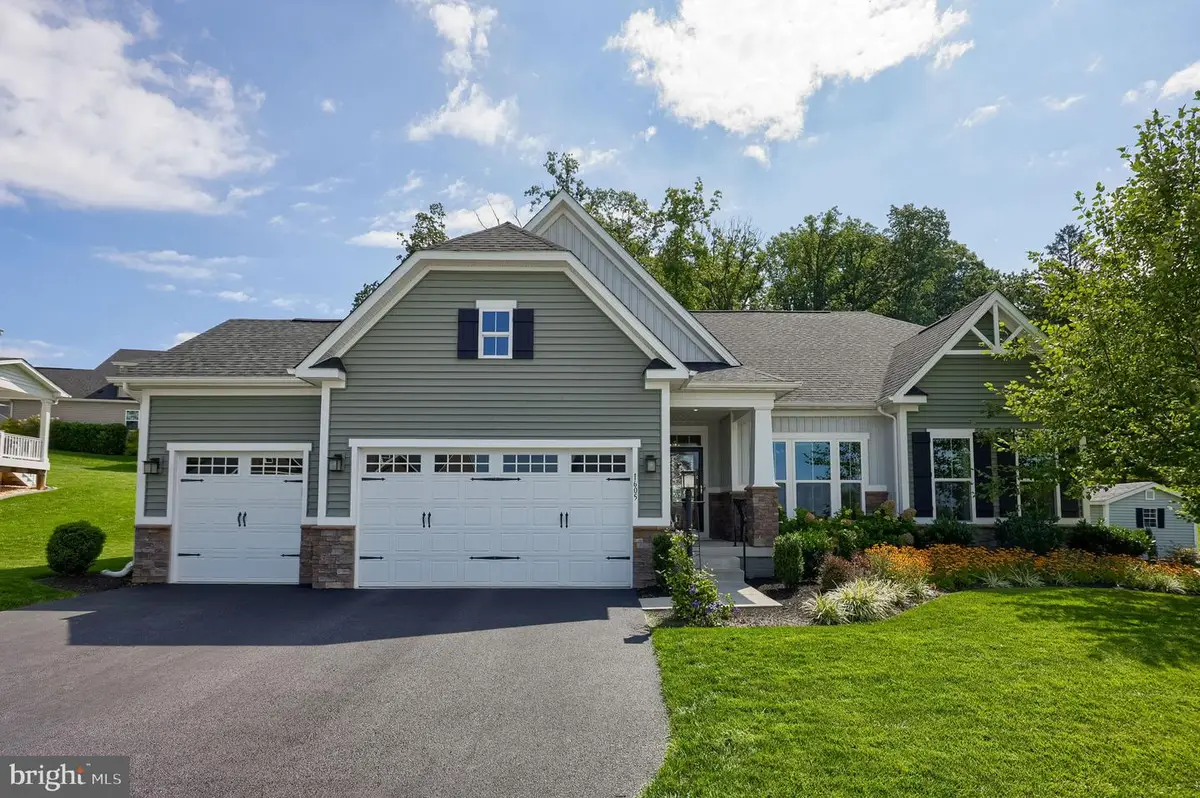 1605 River Birch Cir, York, PA 17403 - #1