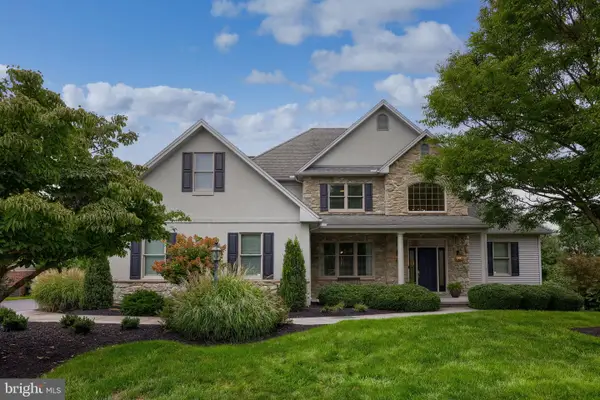 2265 May Apple Dr, YORK, PA 17402