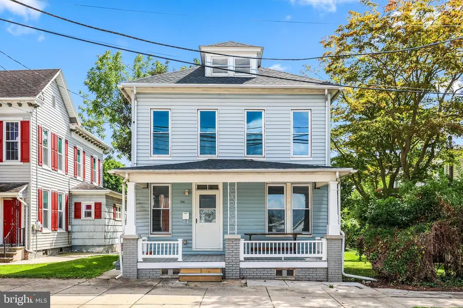 245 York St, Hanover, PA 17331 - #3