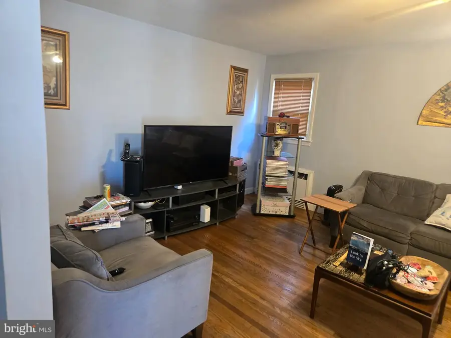 553 E Main St, Dallastown, PA 17313 - #3