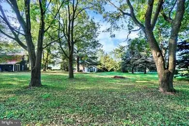 4545 E Prospect Rd, York, PA 17406 - #2