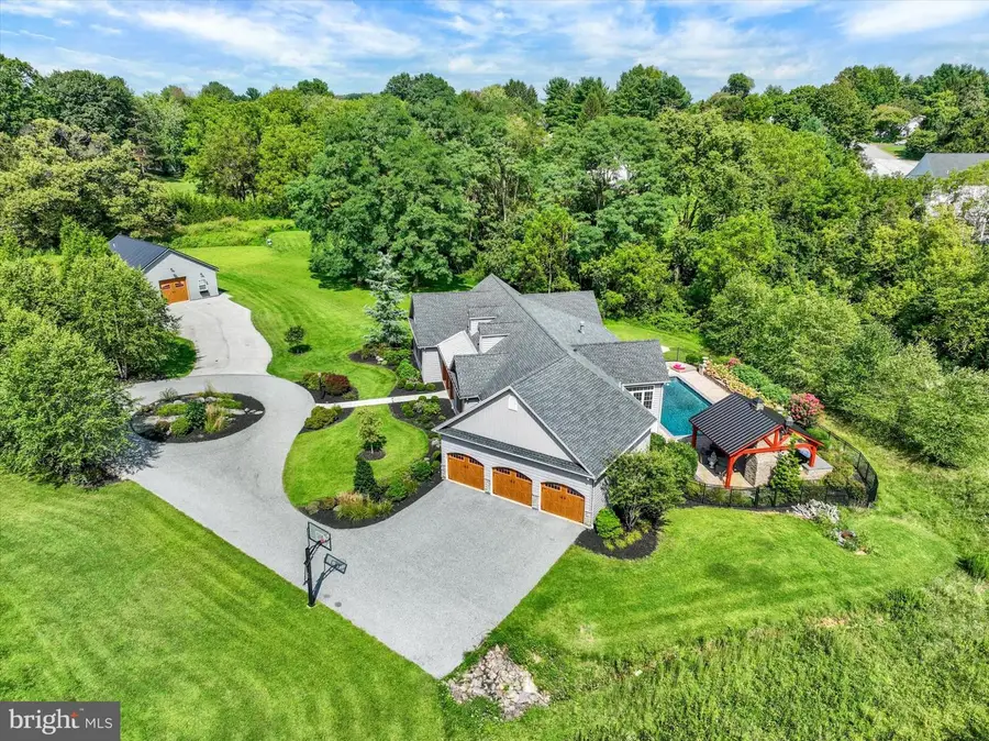 2811 Ironstone Hill Rd, York, PA 17403 - #2