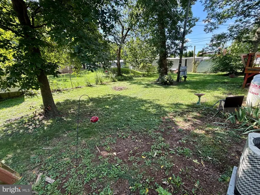 88 Mobile Dr, Thomasville, PA 17364 - #3