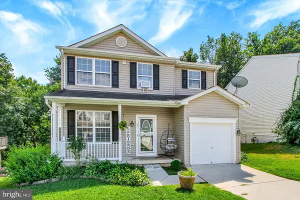 63 Menlena Cir, HANOVER, PA 17331
