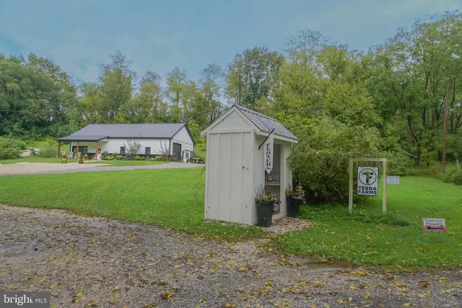 2605 Buffalo Valley Rd, Spring Grove, PA 17362 - #3