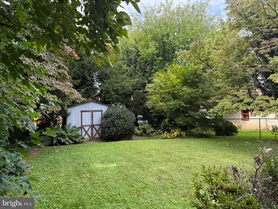 172 Edgewood Rd, York, PA 17402 - #2