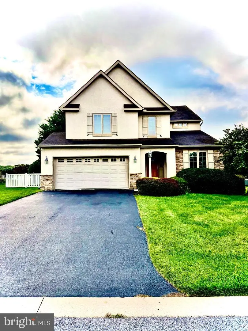 891 Solarlight Dr, York, PA 17402 - #2