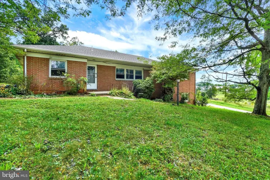 1345 Windsor Rd, Red Lion, PA 17356 - #2