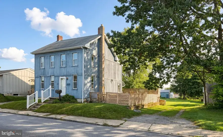 118 John St, Hanover, PA 17331 - #2