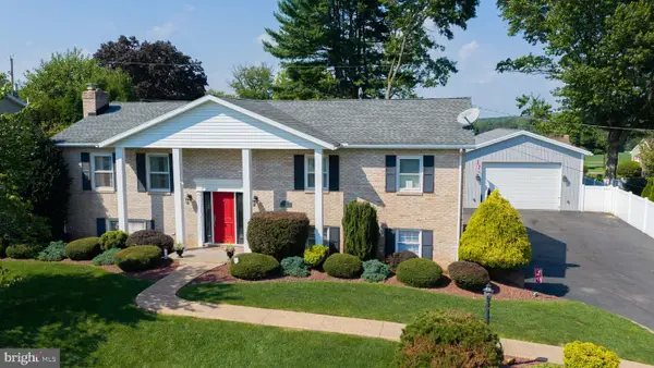 2865 Sunset Dr, DALLASTOWN, PA 17313