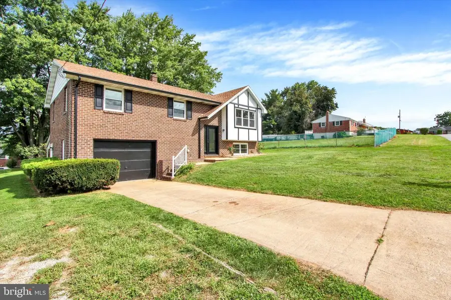 37 Lisburn Ave, Shrewsbury, PA 17361 - #3