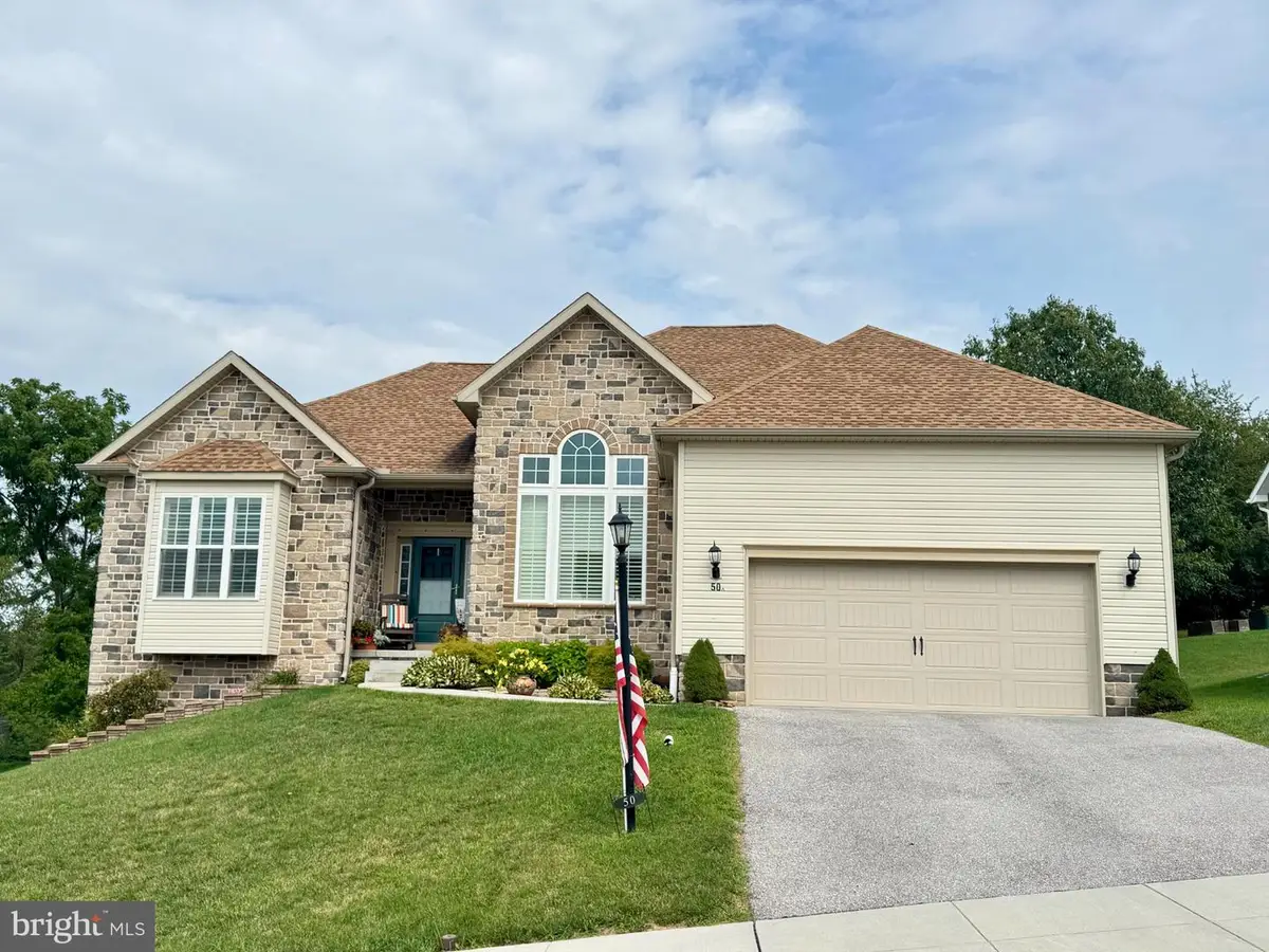 50 Fox Run Rd, Hanover, PA 17331 - #1