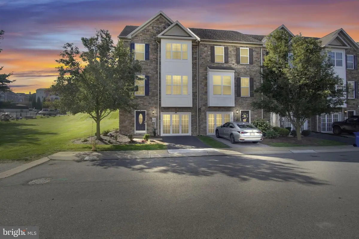 1216 Stonehaven Way, York, PA 17403 - #1