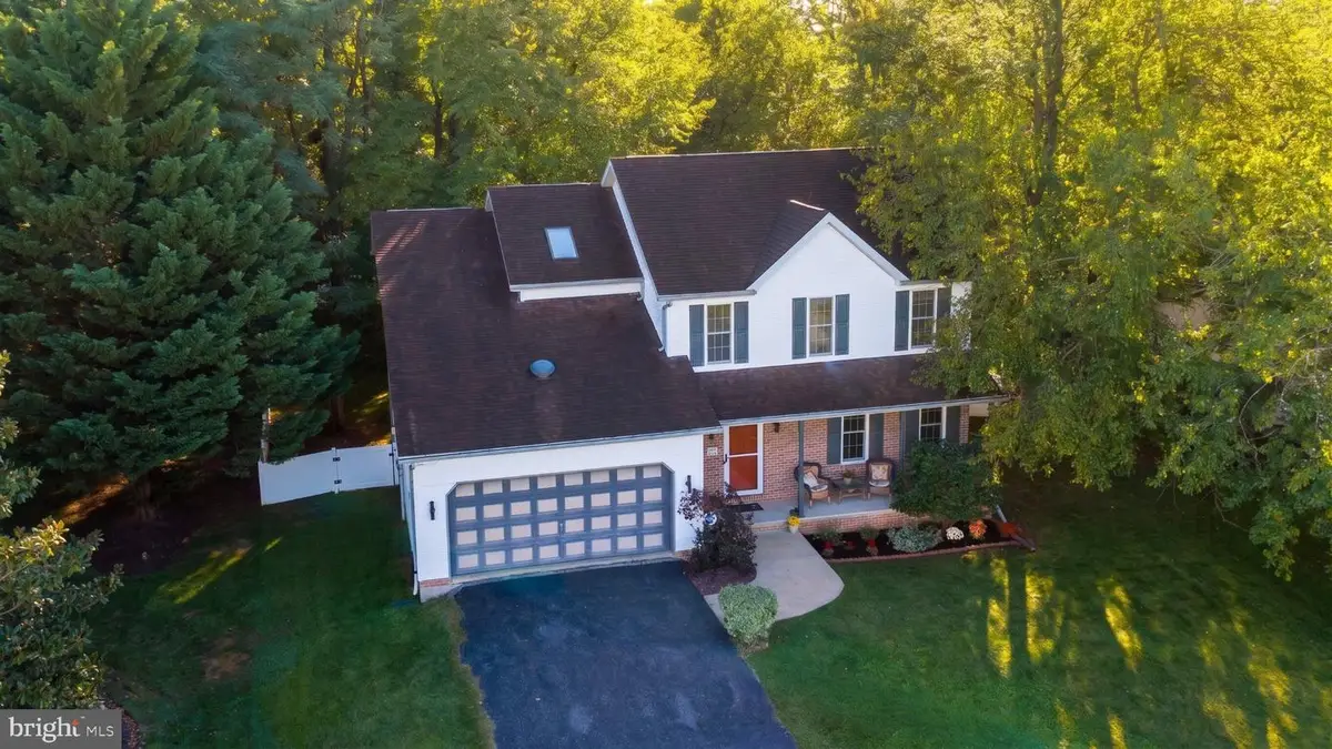 880 Edmund Ave, York, PA 17404 - #1