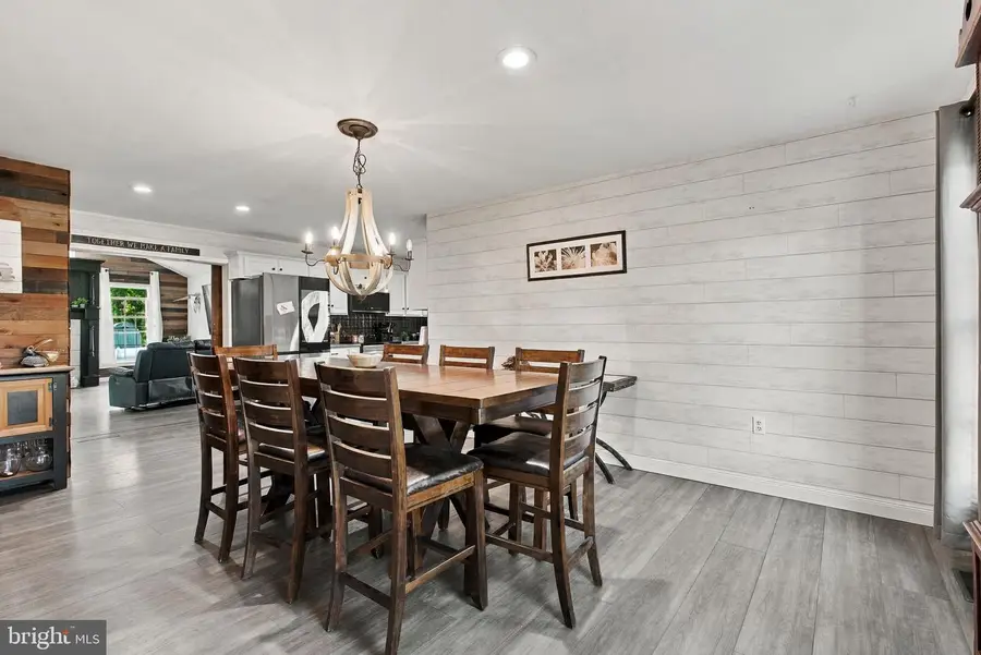 140 Frysville Rd, York, PA 17406 - #3