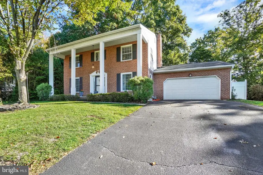 1841 Radnor Rd, York, PA 17402 - #2