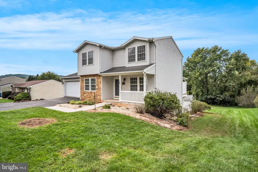 304 Nebinger St, Lewisberry, PA 17339 - #3