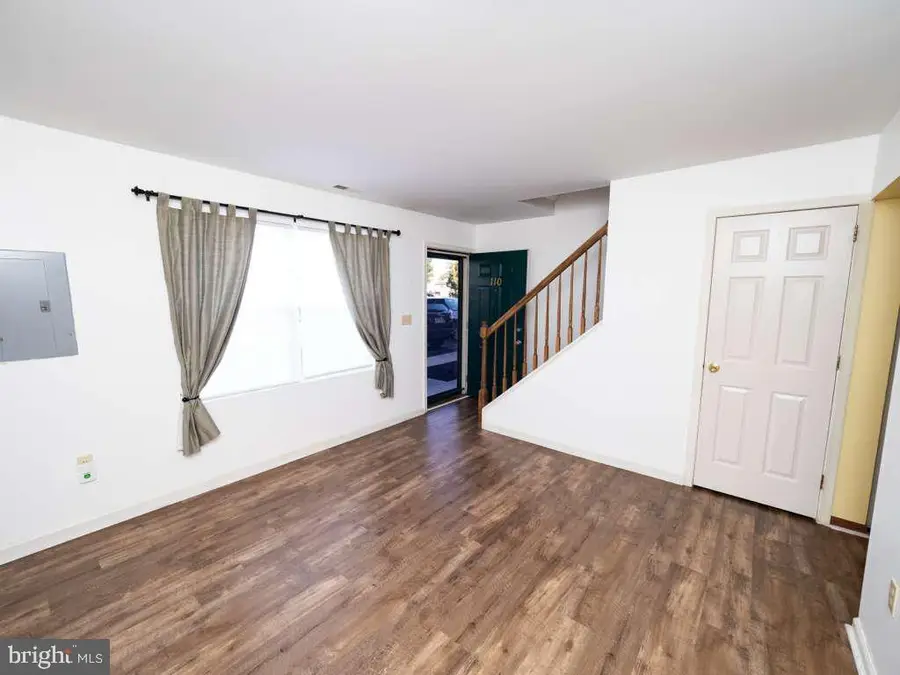 110 Orchard Ln #6, Hanover, PA 17331 - #3