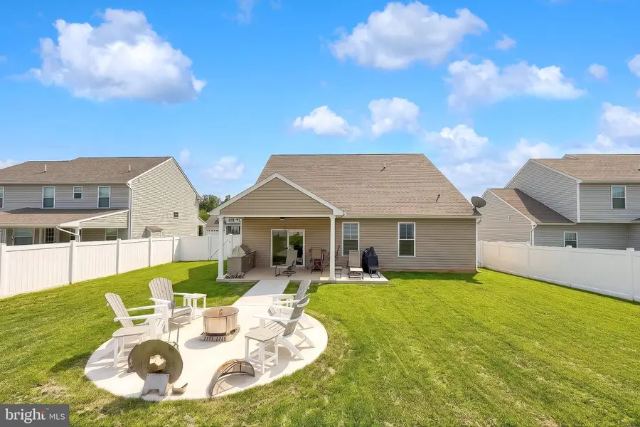 110 Callie Dr, York, PA 17404 - #3