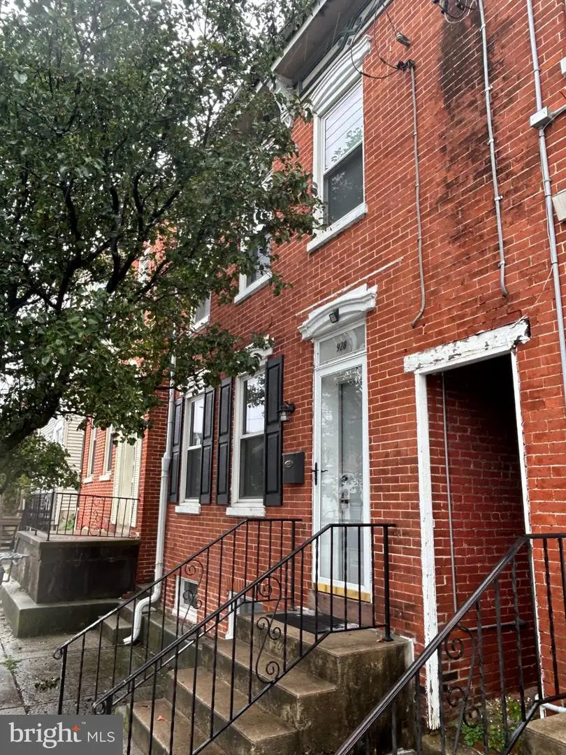 928 E Market St, York, PA 17403 - #1