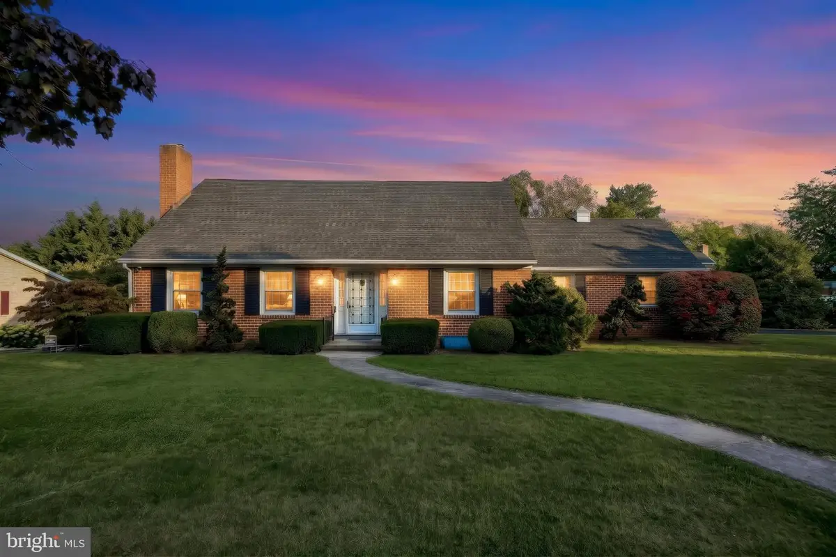 360 Grant Dr, Hanover, PA 17331 - #1