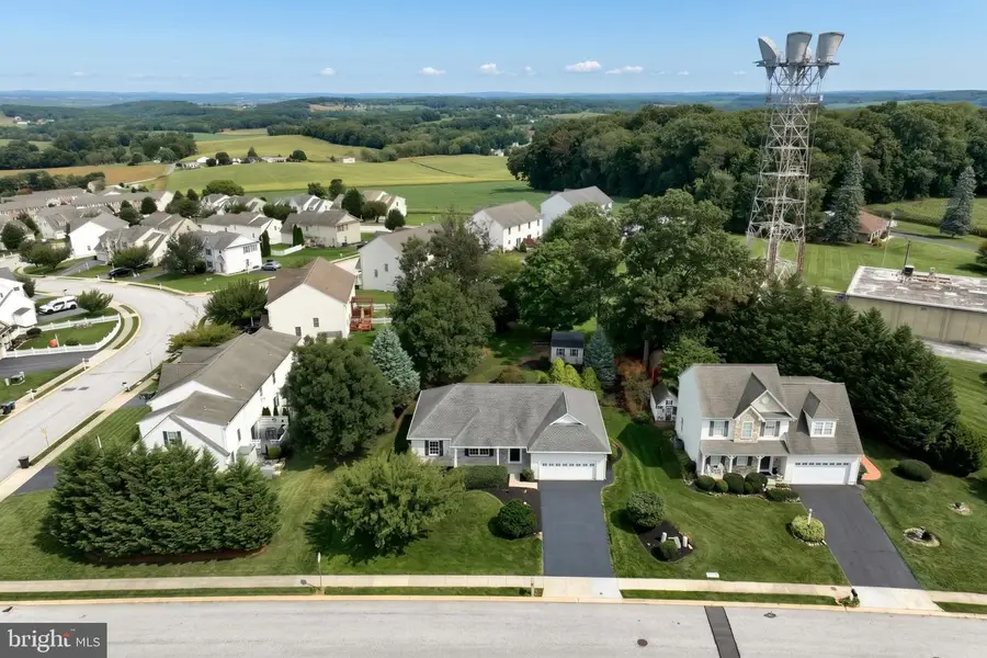 4205 Charity Dr, Red Lion, PA 17356 - #3