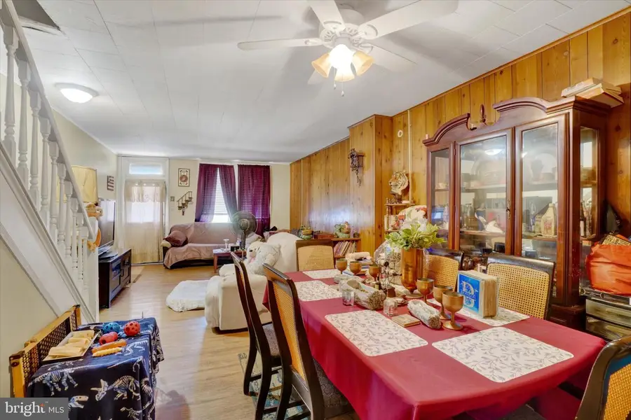 1423 W King St, York, PA 17404 - #3