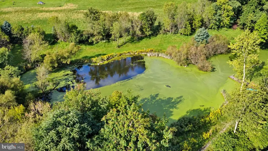 822 Leiphart Ln, Wrightsville, PA 17368 - #2