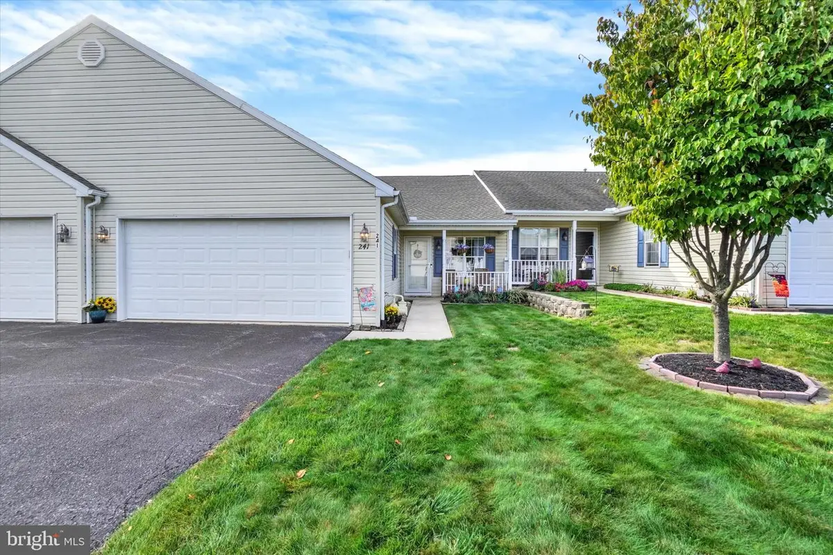 241 Equine Cv, Red Lion, PA 17356 - #1
