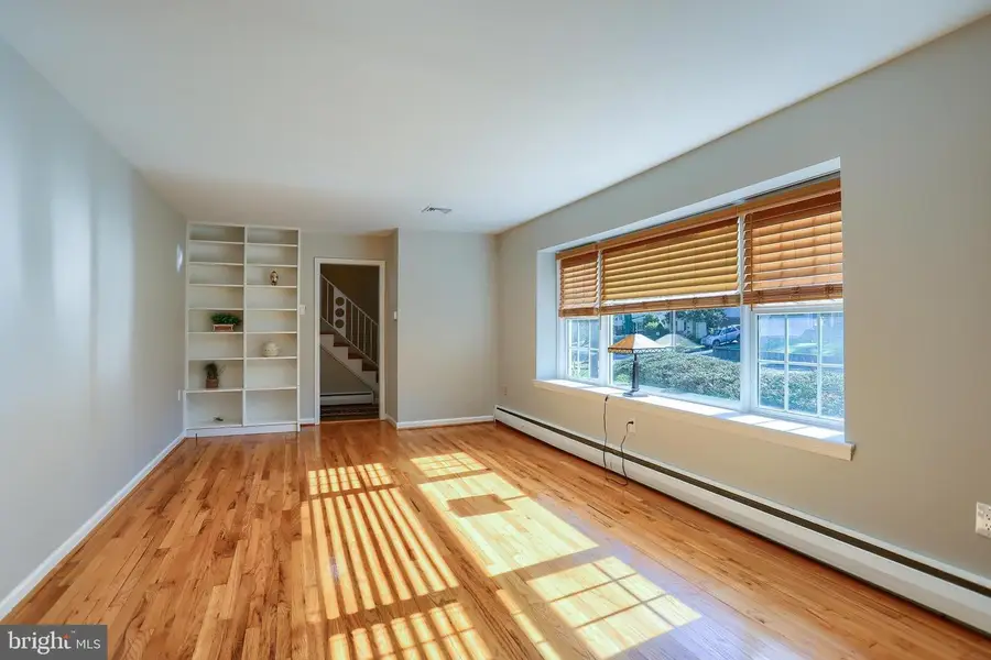 105 Yellow Breeches Dr, Camp Hill, PA 17011 - #3