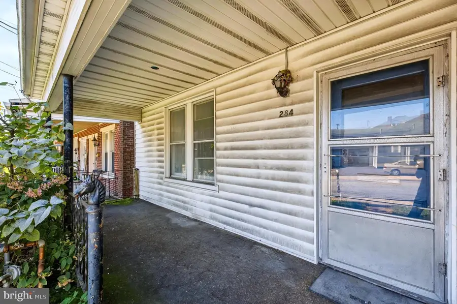 284 N Main St, Red Lion, PA 17356 - #3