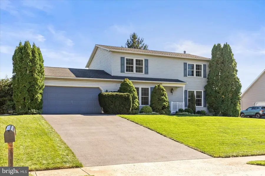 1930 Bretton Ln, York, PA 17408 - #2