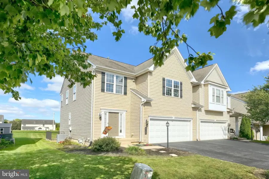 2521 Village Rd, Dover, PA 17315 - #3
