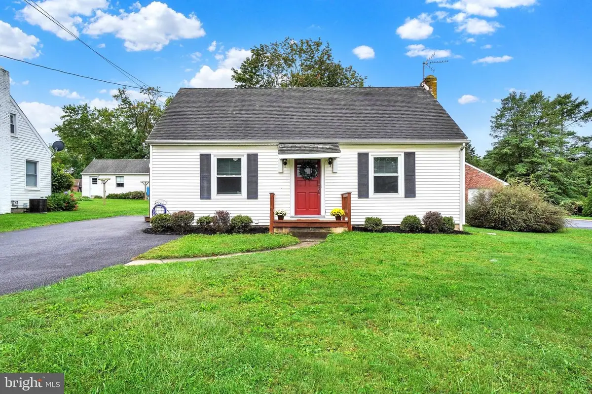 1820 Powder Mill Rd, York, PA 17402 - #1