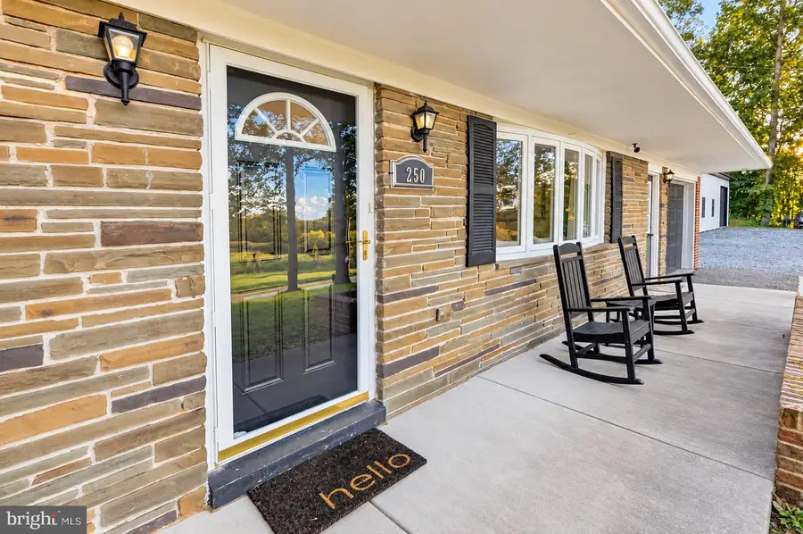 250 Cherry St, York, PA 17402 - #3