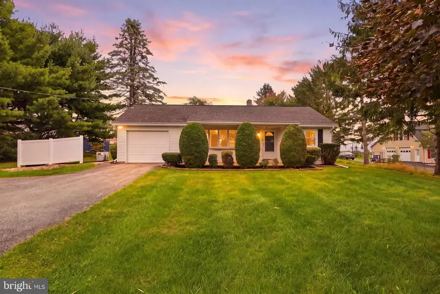 4514 Shangri-la Rd, Stewartstown, PA 17363 - #2