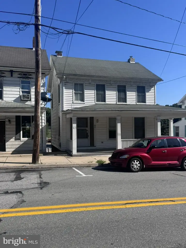 22 W Main St, Windsor, PA 17366 - #1