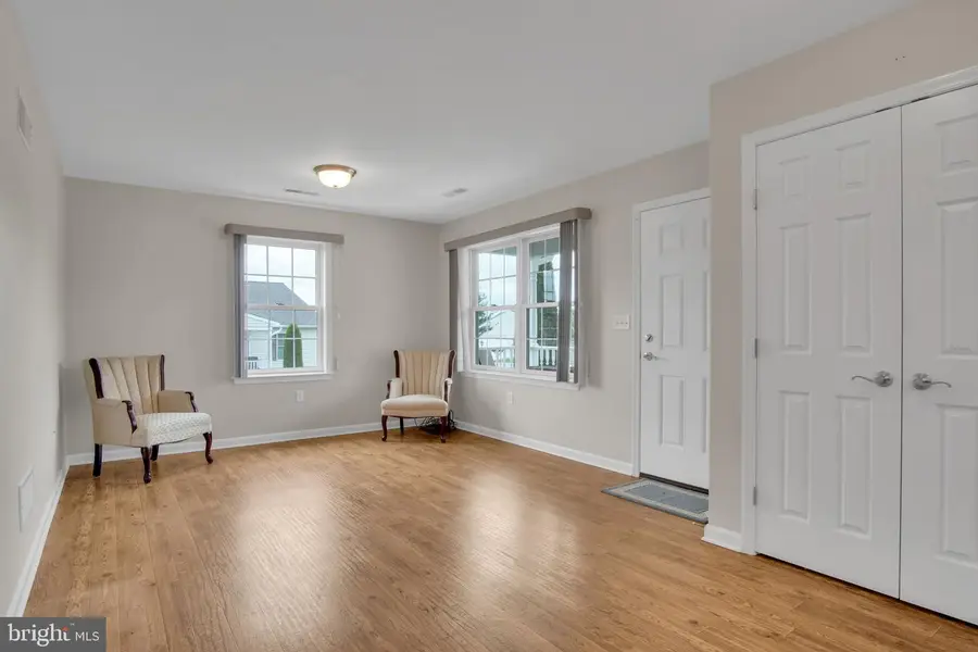 1379 Pleasant View Dr #222, Spring Grove, PA 17362 - #3