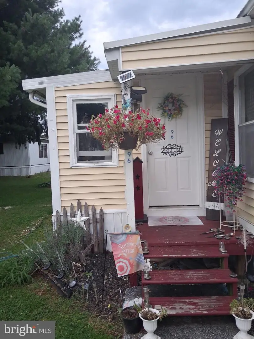 96 Maple Rd, Dover, PA 17315 - #1