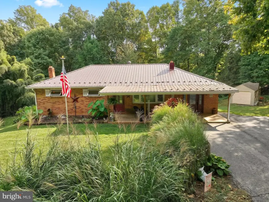 5400 Lewisberry Rd, Dover, PA 17315 - #2