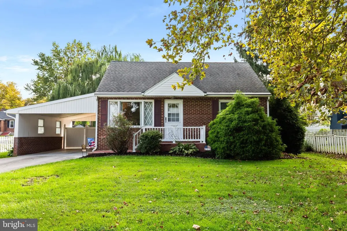 511 S Harlan St, York, PA 17402 - #1